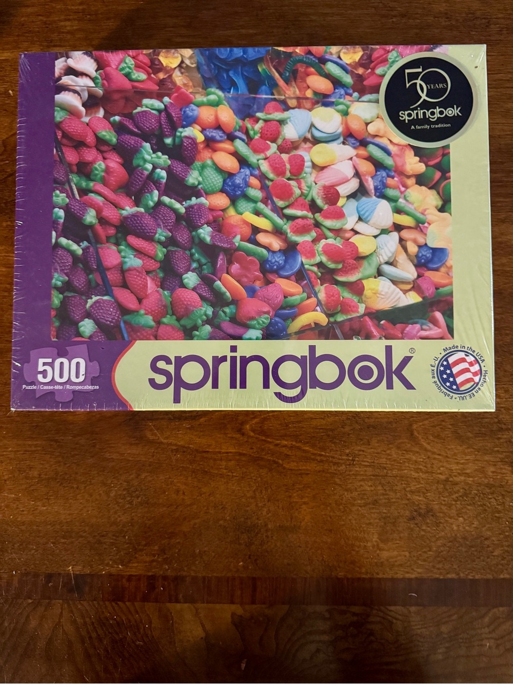 NWT Springbok Fruit Flavors 500-Piece Jigsaw Puzzle, fruit-shaped candies